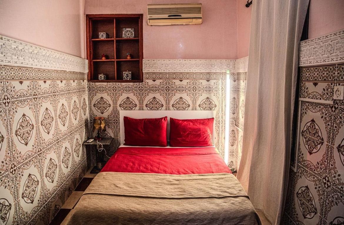 Riad Msholidays Jacuzzi Privatise Marrakech Marrakesh Exterior photo