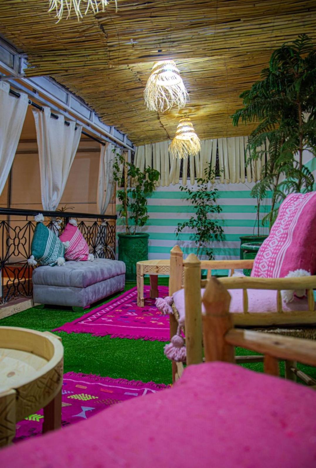 Riad Msholidays Jacuzzi Privatise Marrakech Marrakesh Exterior photo
